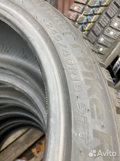 Hankook Winter I'Pike RS2 W429 245/40 R18 97T