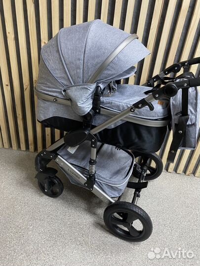 Коляска для новорожденного Luxmom 555