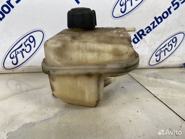 Бачок расширительный Nissan Qashqai J10 1.6