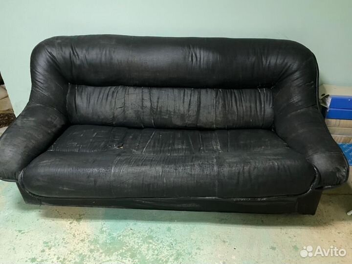 Диван и 4 кресла