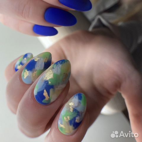 Комбинированный маникюр и педикюр