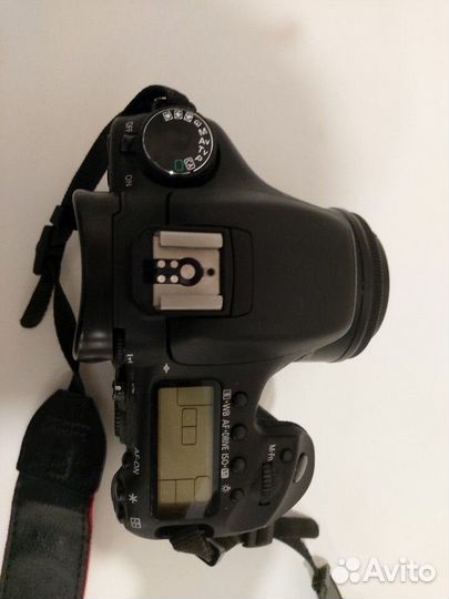 Зеркальный фотоаппарат canon