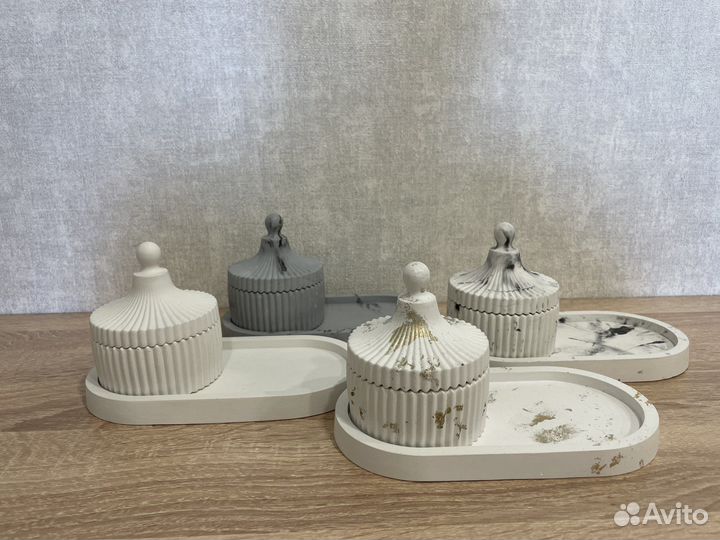 Набор изделий из гипса