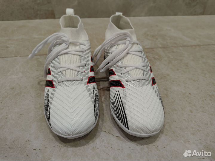 Сороконожки adidas predator