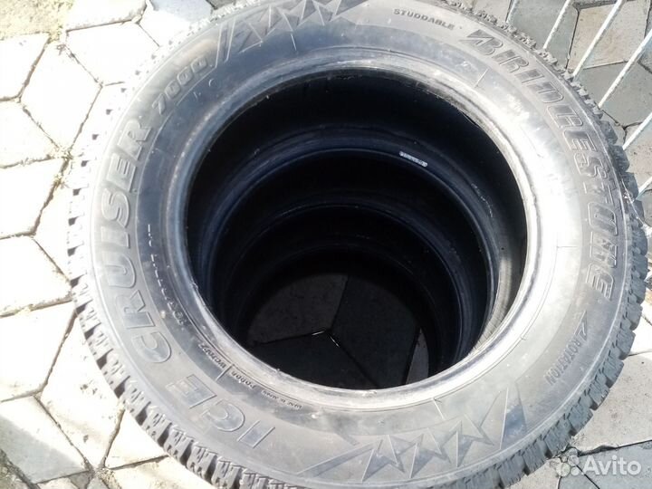 Bridgestone Ice Cruiser 7000 195/65 R15 91T