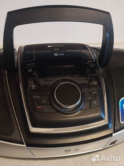 LG SB 74 бумбокс USB AUX звук 15 Вт