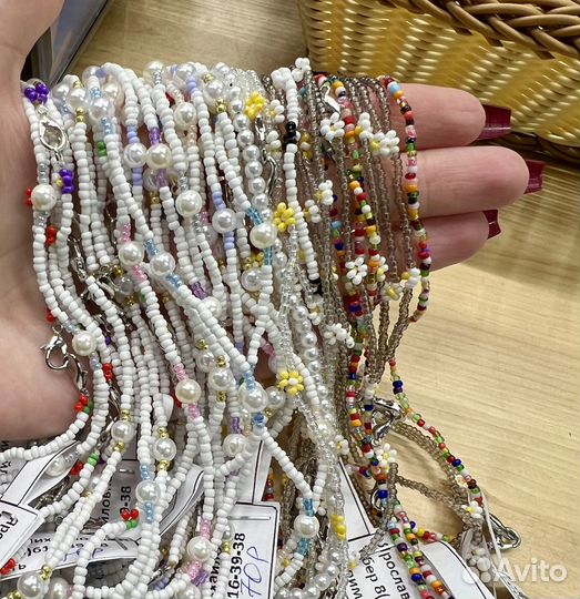 Украшения из бисера