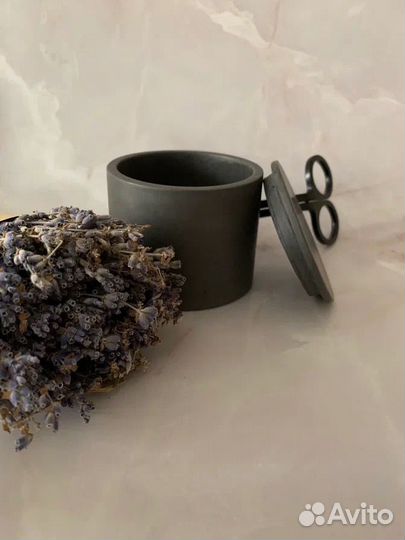 Гипсовый подсвечник