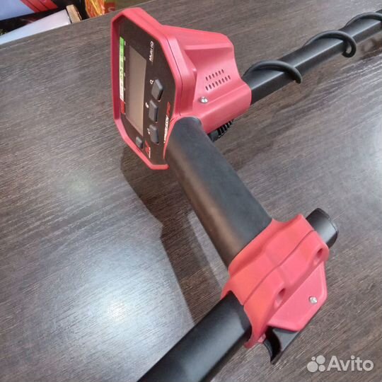 Металлоискатель Minelab vanquish 340