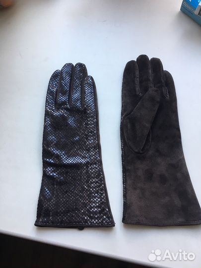Перчатки женские замшевые