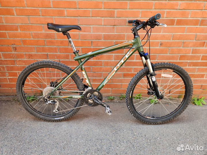 Велосипед GT avalanche 1.0 (2009) М