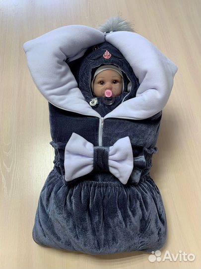 Новый комплект на выписку «Зайчонок»