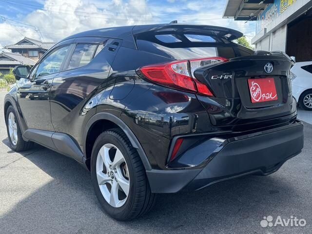 Toyota C-HR 1.8 AT, 2017, 2 543 км