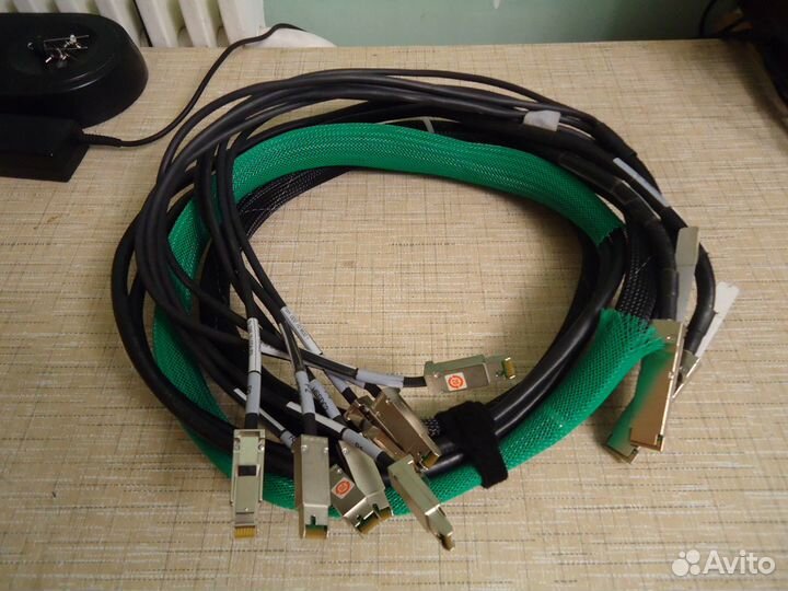 Кабели fibre cable (qsfp TO 4hssdc) (038-003-706)
