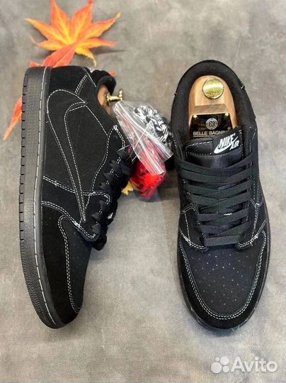 Nike Air Jordan 1 Travis Scott