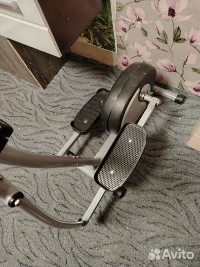 Эллиптический тренажер