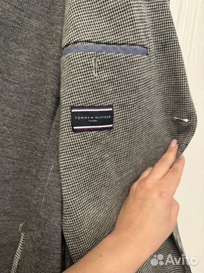 Tommy hilfiger пиджак 52-54