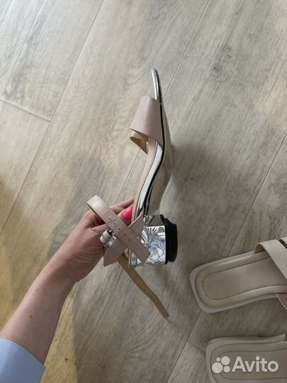 Босоножки женские 37 размер