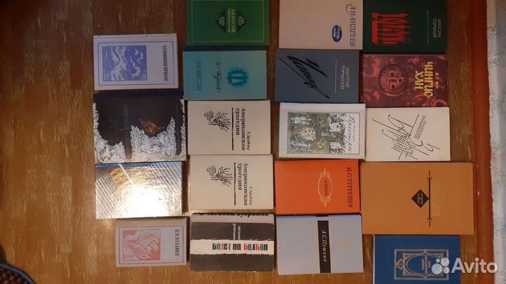 Книги художественные