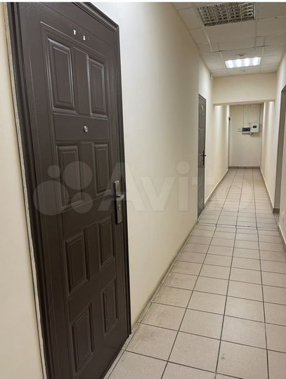 Офис, 11 м² без окна В Бизнес-центре