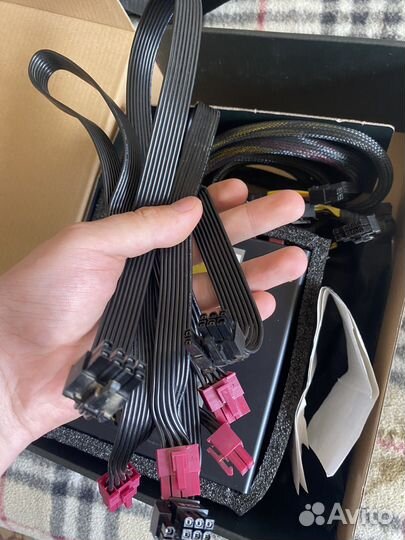 Блок питания 1050W Cougar GX 80+gold Модульный