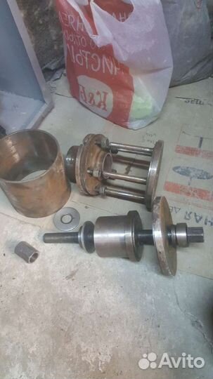 Съемник ступицы и рулевой тяги vw T5