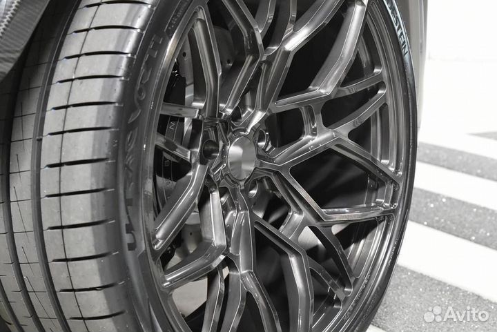 Кованые диски GT Forged R22 на Mercedes G - Class