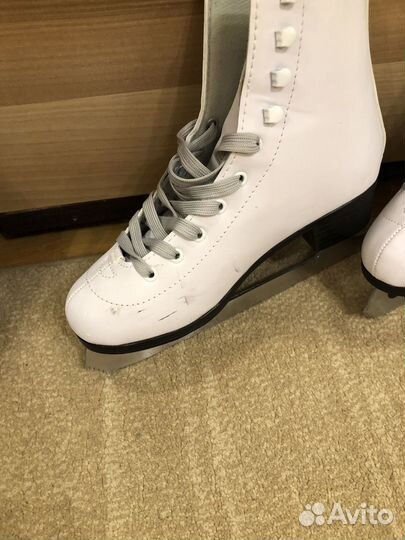 Коньки фигурные