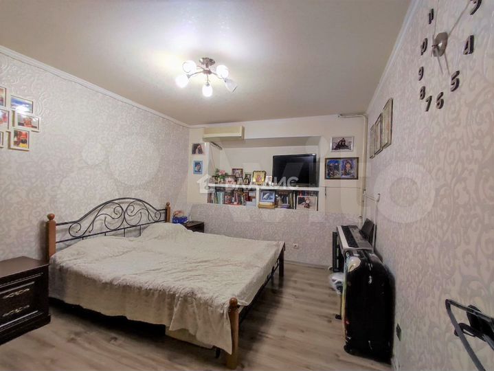 3-к. квартира, 117,8 м², 1/5 эт.