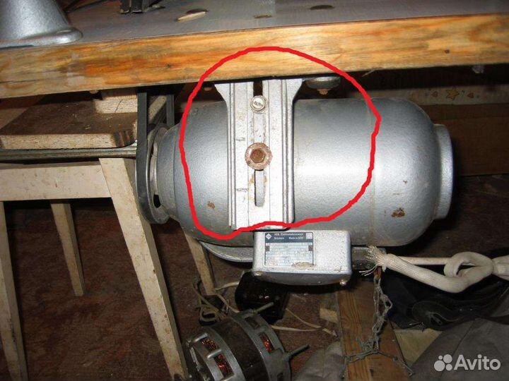 Кронштейн Г-образный Textima. народная армия гдр