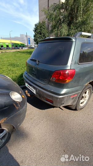 Mitsubishi Outlander 2.4 AT, 2003, битый, 250 000 км