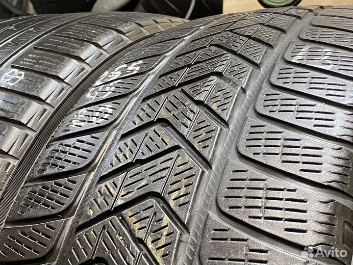 Pirelli Scorpion Winter 255/45 R20