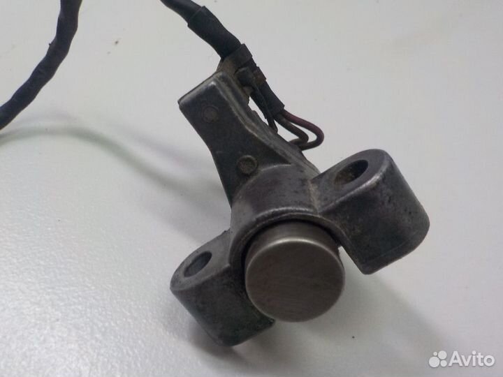 Датчик положения распредвала Toyota Land Cruiser 1