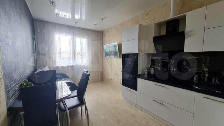 3-к. квартира, 67 м², 12/17 эт.