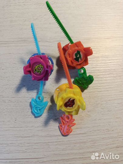 Игрушки из киндера