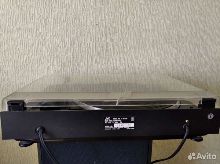 Проигрыватель винила JVC L-A120B