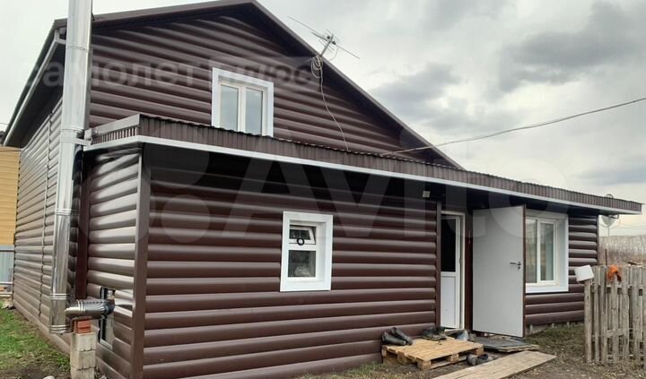 Дом 122 м² на участке 15 сот.