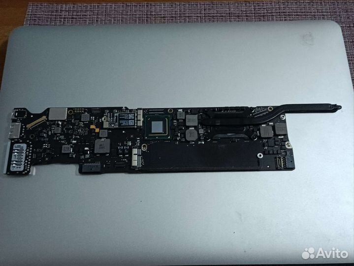 Материнская плата Macbook Air 13 mid 11 a1369