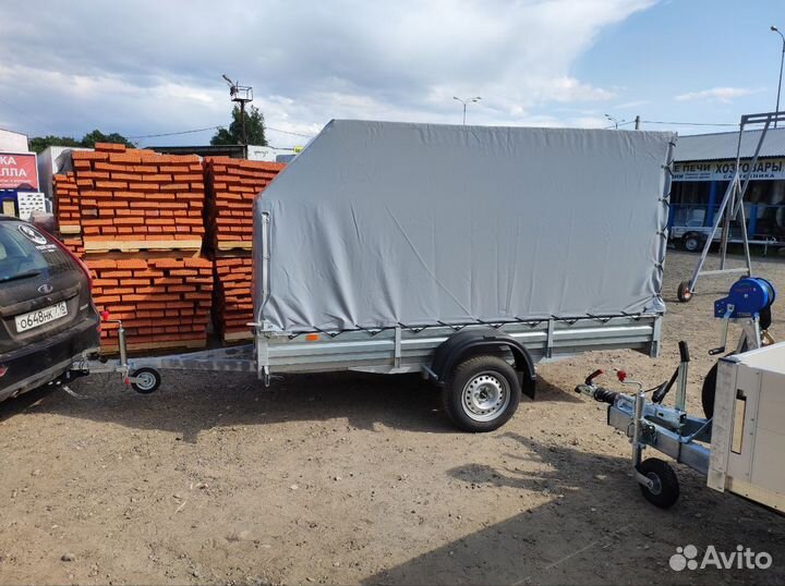 Прицеп для садовой техники с тентом аэро