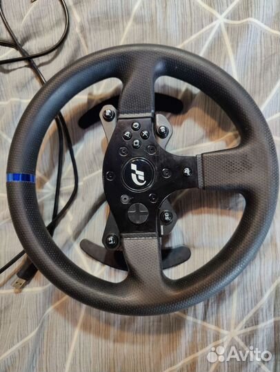 Руль thrustmaster t300