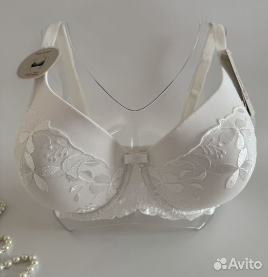 Triumph бюстгальтер 75 F