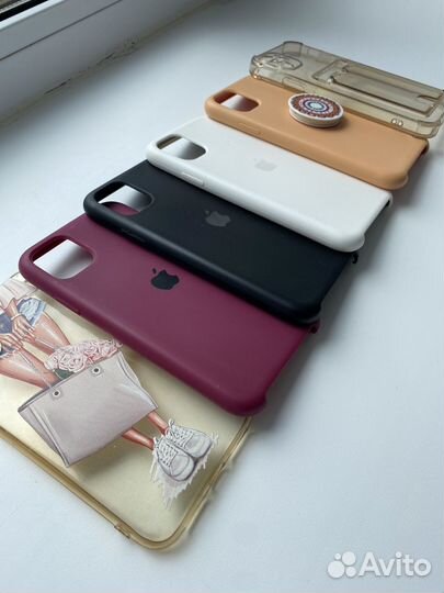 Чехол на iPhone 11