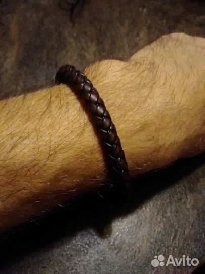 Мужской браслет