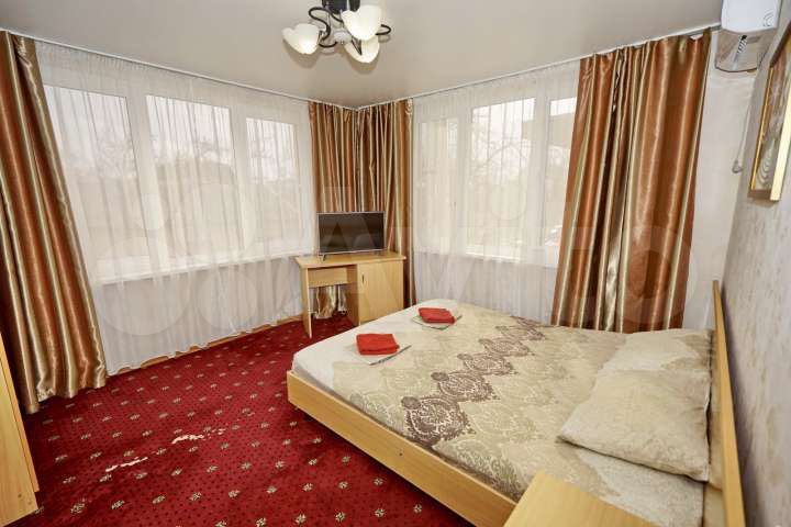 Комната 30 м², 2/4 эт.