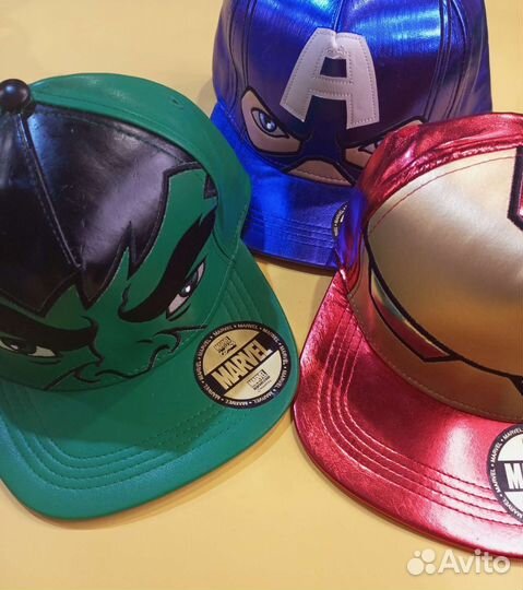Бейсболка новая Marvel
