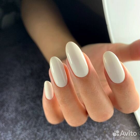 Маникюр гельлак