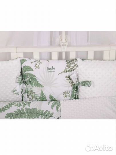 Бортики в кроватку