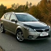 Kia Ceed 1.6 AT, 2012, 172 700 км, с пробегом, цена 799 000 руб.