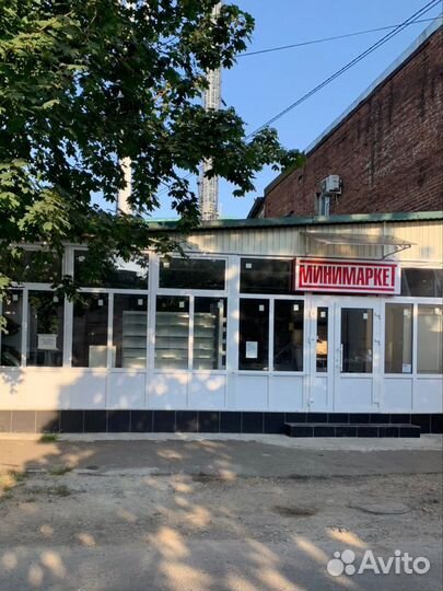 Продавец кассир в продуктовый магазин