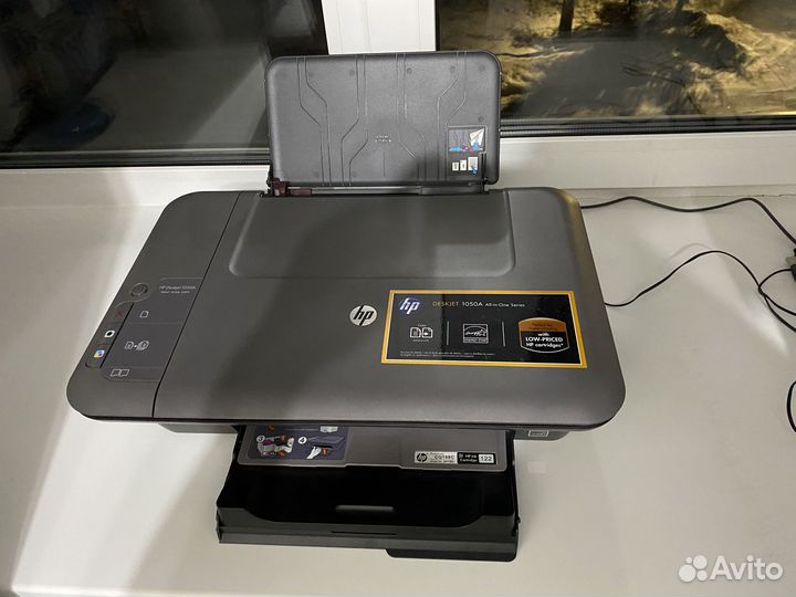 Принтер HP Deskjet 1050A All-in-One J410 Series
